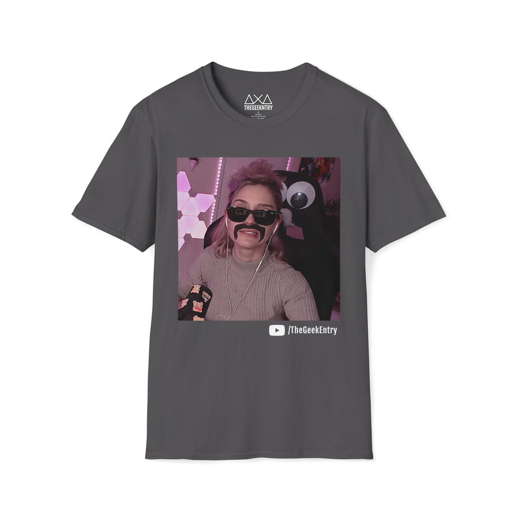 Hey :)  - Unisex Softstyle T-Shirt